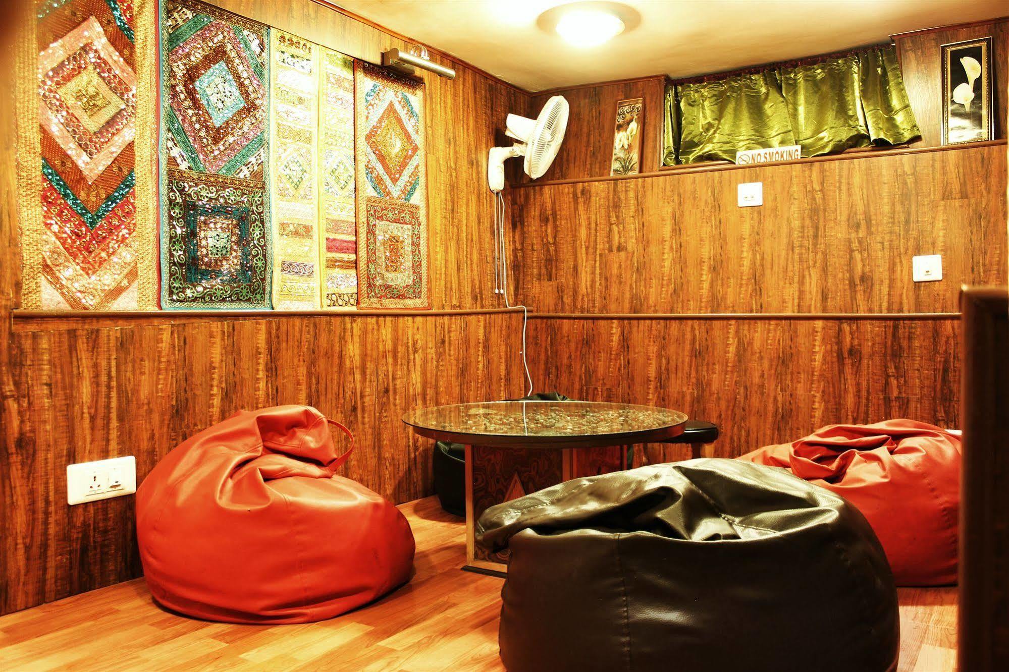 Hotel Walisons Resorts Srīnagar 외부 사진