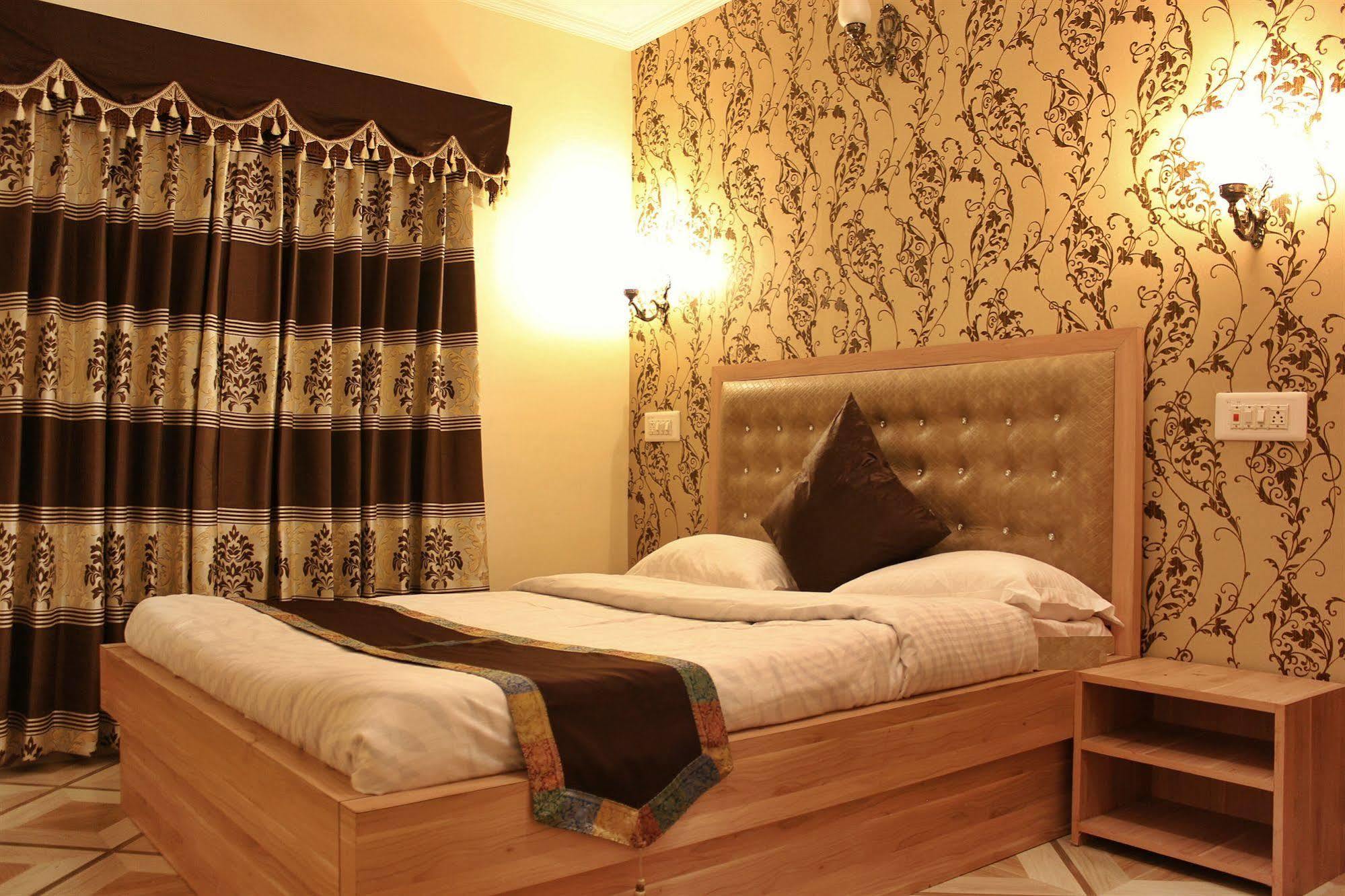 Hotel Walisons Resorts Srīnagar 외부 사진