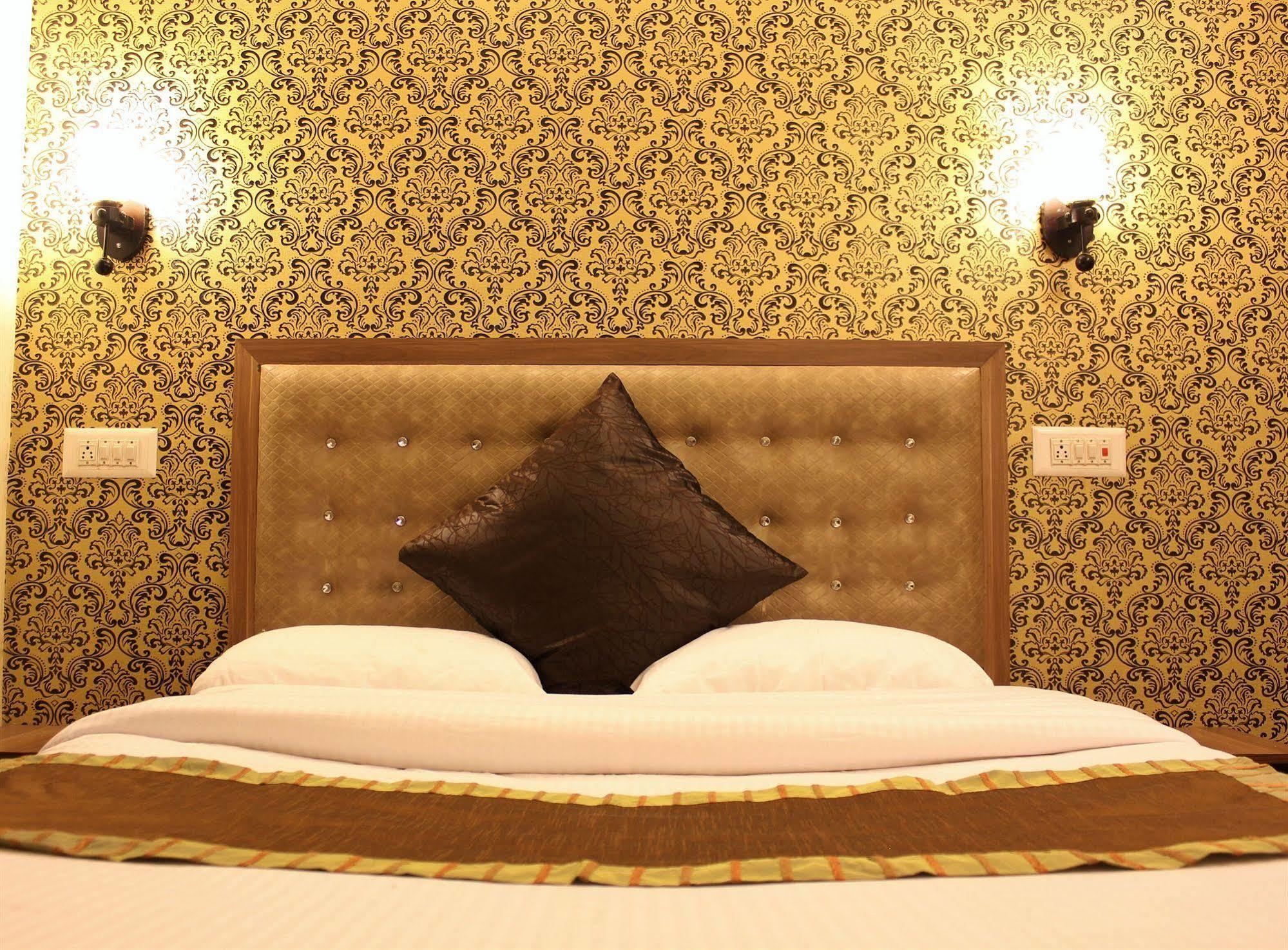 Hotel Walisons Resorts Srīnagar 외부 사진