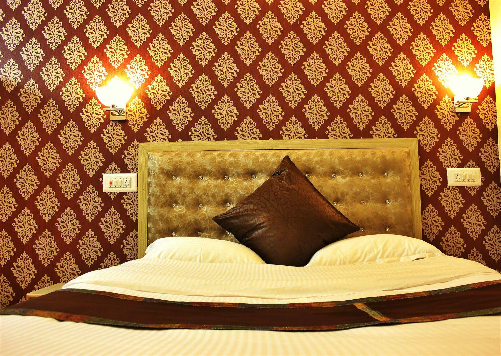 Hotel Walisons Resorts Srīnagar 외부 사진