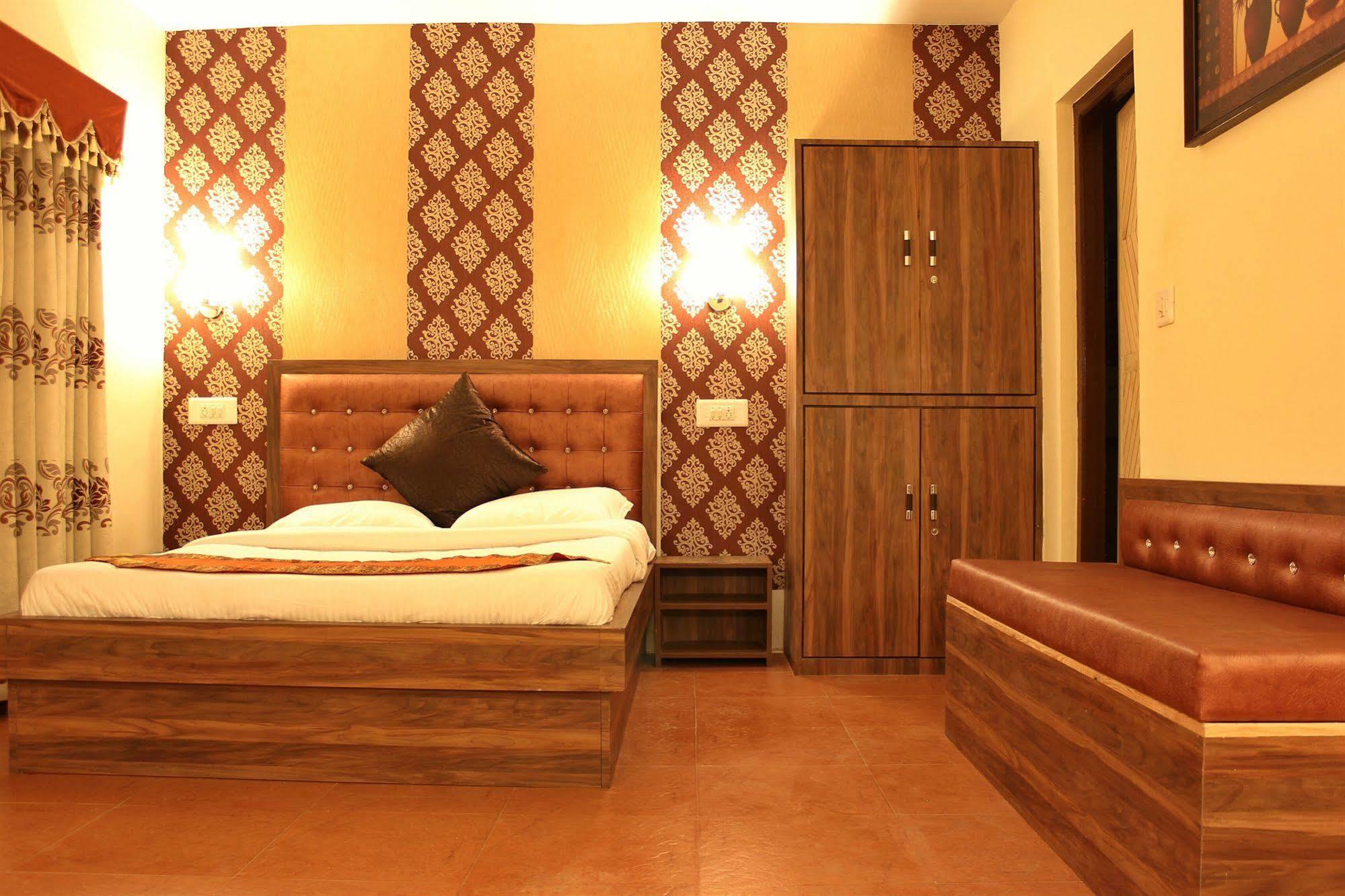Hotel Walisons Resorts Srīnagar 외부 사진