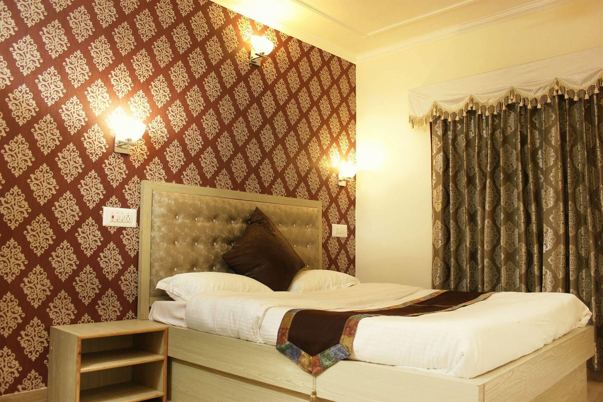Hotel Walisons Resorts Srīnagar 외부 사진